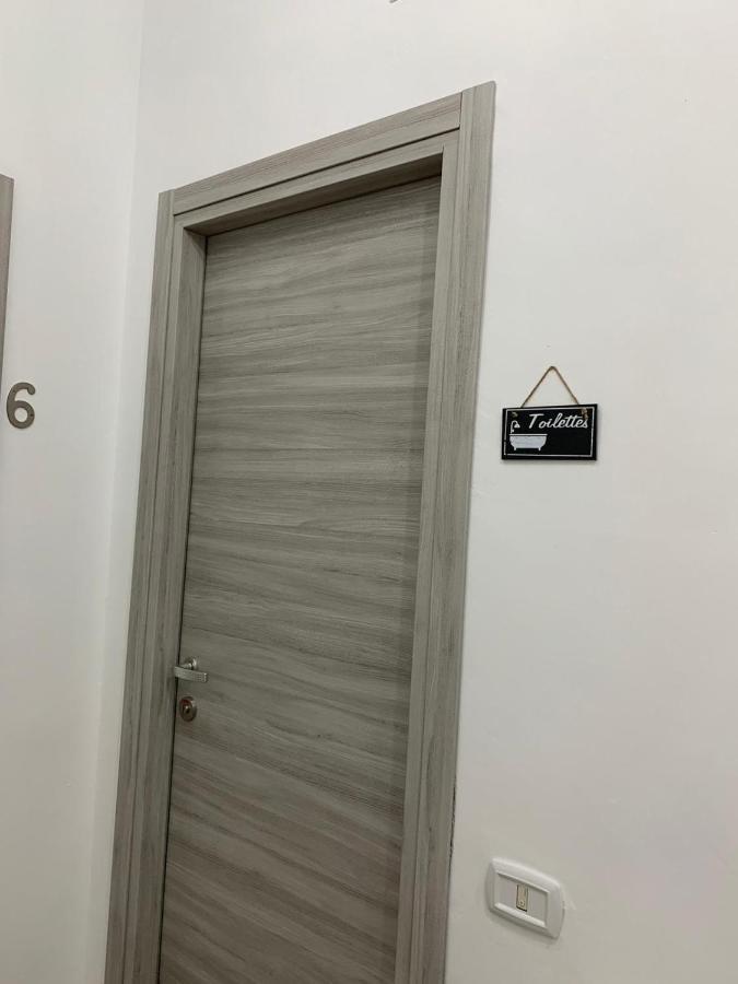 Albergo Anna ชัมปีโน ภายนอก รูปภาพ